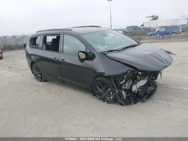 2C4RC1GG7SR603124 — 2025 Chrysler Pacifica Limited, Front, фото до ремонта