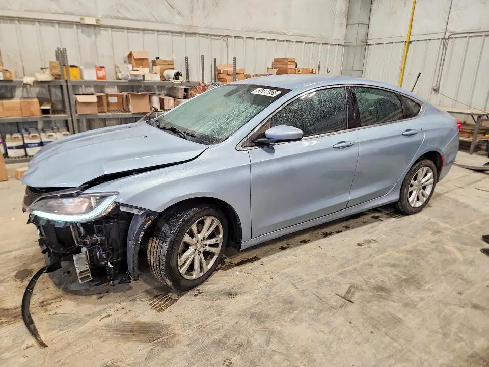 1C3CCCAB2FN680943 — 2015 Chrysler 200, FRONT END, фото до ремонта