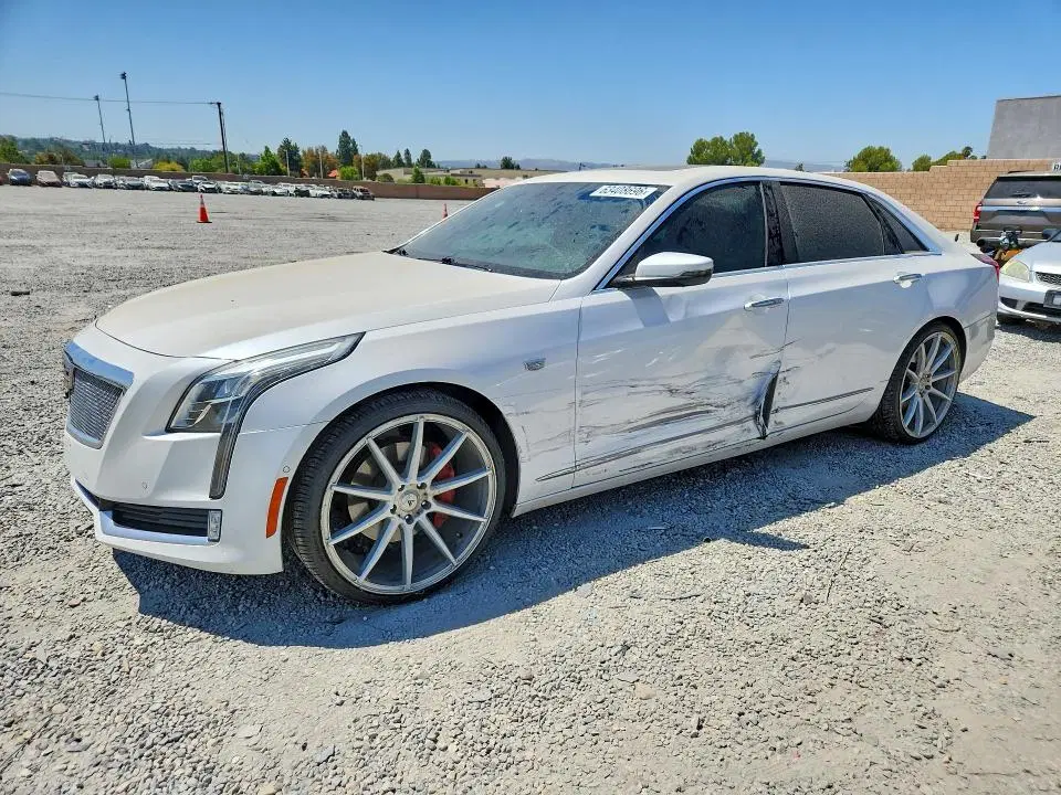 1G6KD5RS7HU126832 — 2017 Cadillac CT6, Side, фото до ремонта
