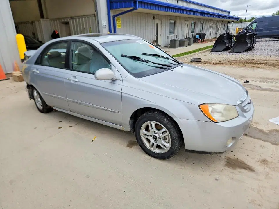 2005 KIA SPECTRA LX/EX/SX VIN KNAFE121455118499 фото 4