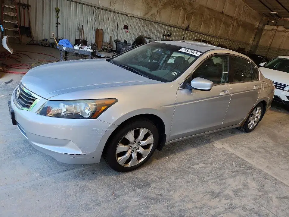 1HGCP26898A054633 — 2008 Honda Accord, FRONT END, фото до ремонта