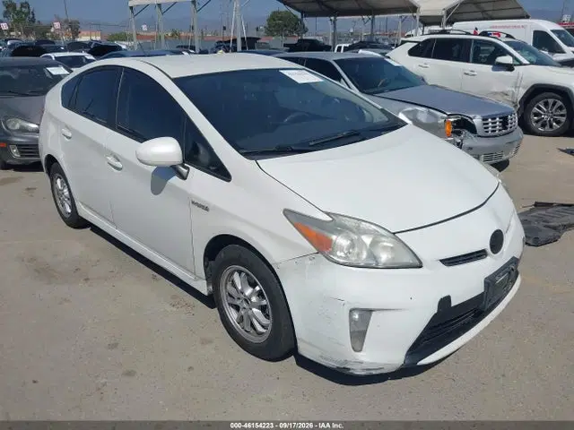 JTDKN3DU3F0456768 — 2015 Toyota Prius Two, Unknown, фото до ремонта