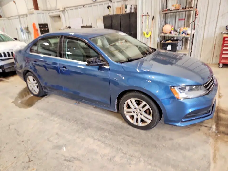 2017 VOLKSWAGEN JETTA VIN 3VW2B7AJ8HM367690 фото 4
