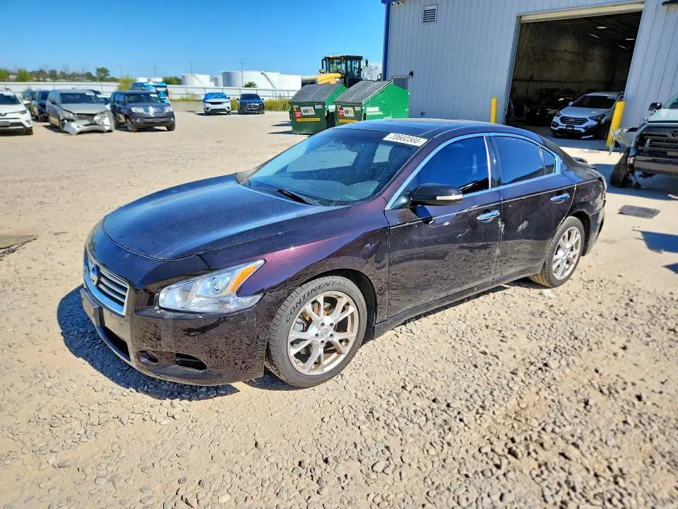1N4AA5AP3CC840163 — 2012 Nissan Maxima, REAR END, фото до ремонта