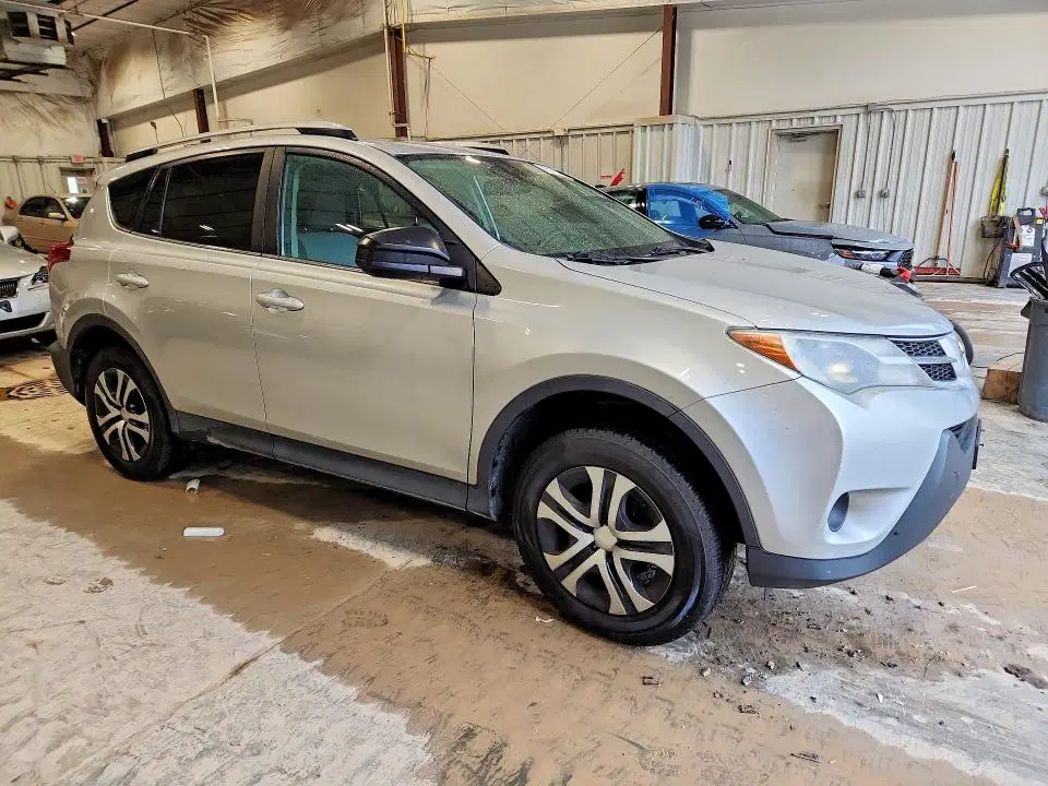 2015 TOYOTA RAV4 VIN 2T3BFREV5FW274900 фото 4