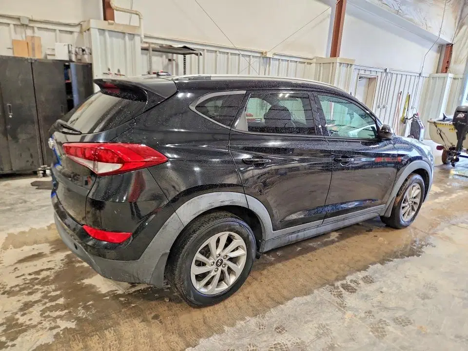 2016 HYUNDAI TUCSON VIN KM8J33A48GU161483 фото 3