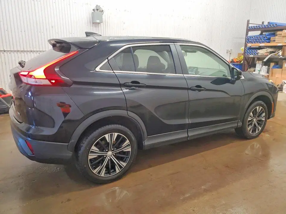2022 MITSUBISHI ECLIPSE CROSS VIN JA4ATUAA4NZ601841 фото 3