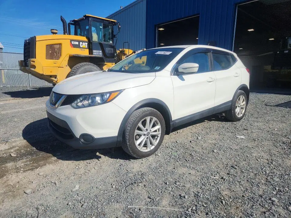 JN1BJ1CRXKW312688 — 2019 Nissan Rogue Sport, MINOR DENT/SCRATCHES, фото до ремонта