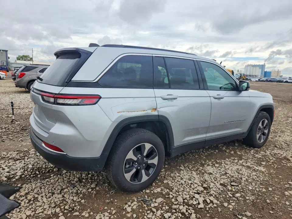 2024 JEEP GRAND CHEROKEE VIN 1C4RJYB68RC117468 фото 3