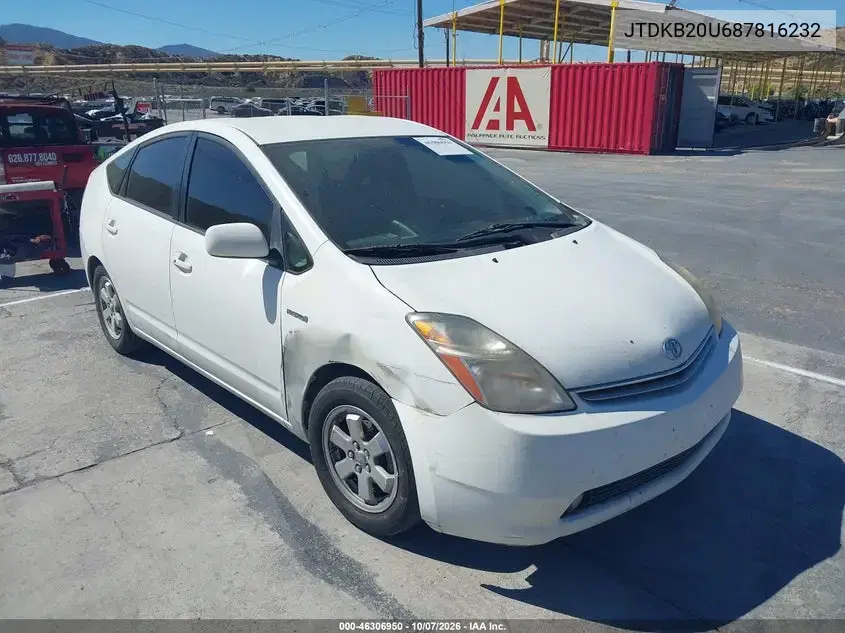 JTDKB20U687816232 — 2008 Toyota Prius, Спереди справа, фото до ремонта