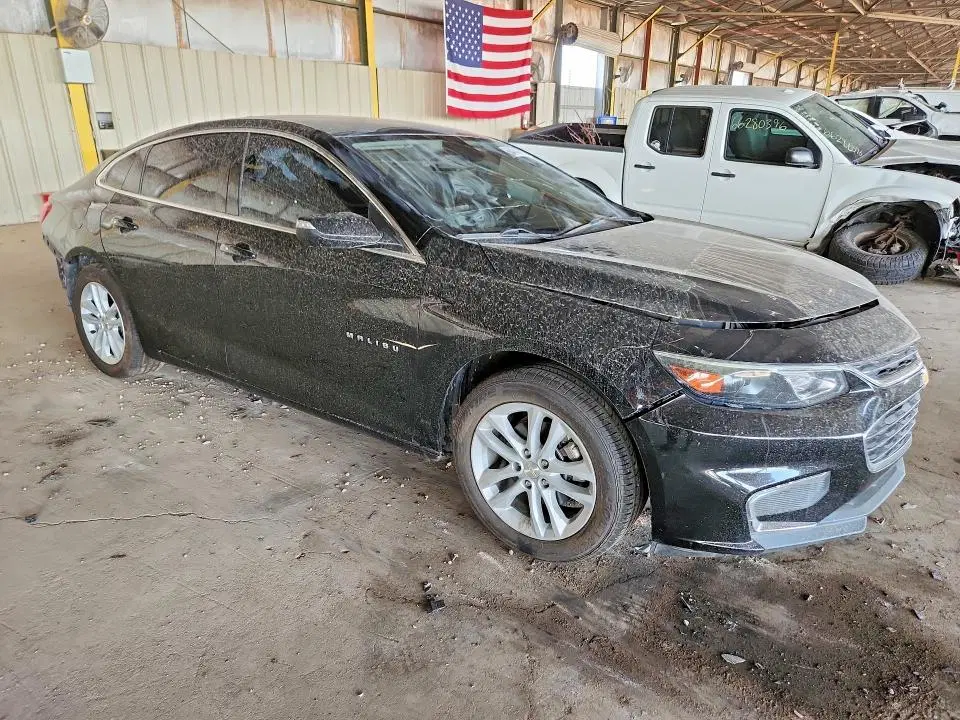 2018 Chevrolet Malibu VIN 1G1ZD5ST0JF263130 фото 4