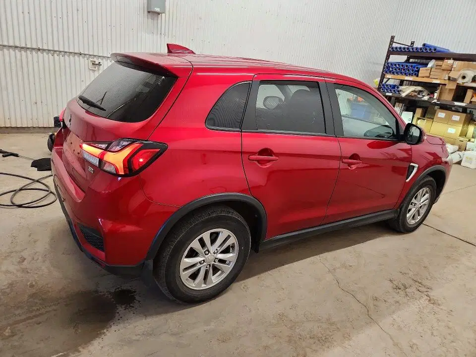 2023 MITSUBISHI RVR VIN JA4AJVAW9PU601793 фото 3