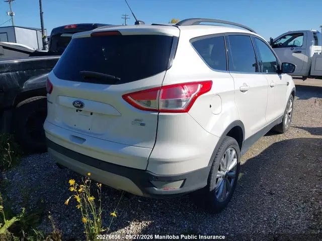 2015 Ford ESCAPE SE VIN 1FMCU9G98FUC70231 фото 4