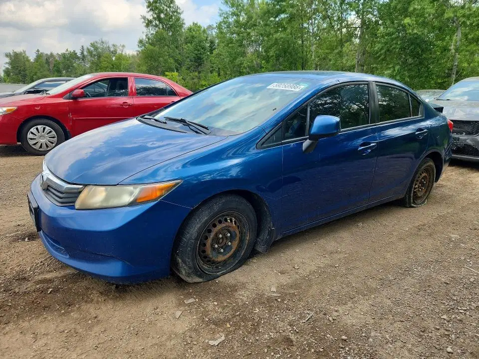 2HGFB2F47CH018247 — 2012 Honda Civic, MINOR DENT/SCRATCHES, фото до ремонта