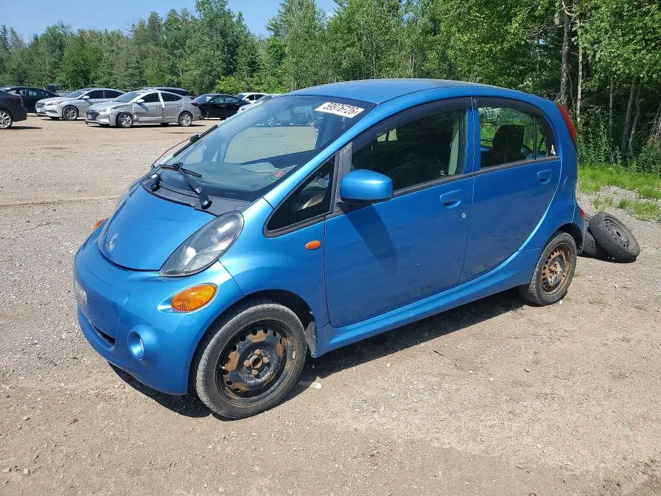 JA3215H17CU602714 — 2012 Mitsubishi I Miev, MINOR DENT/SCRATCHES, фото до ремонта