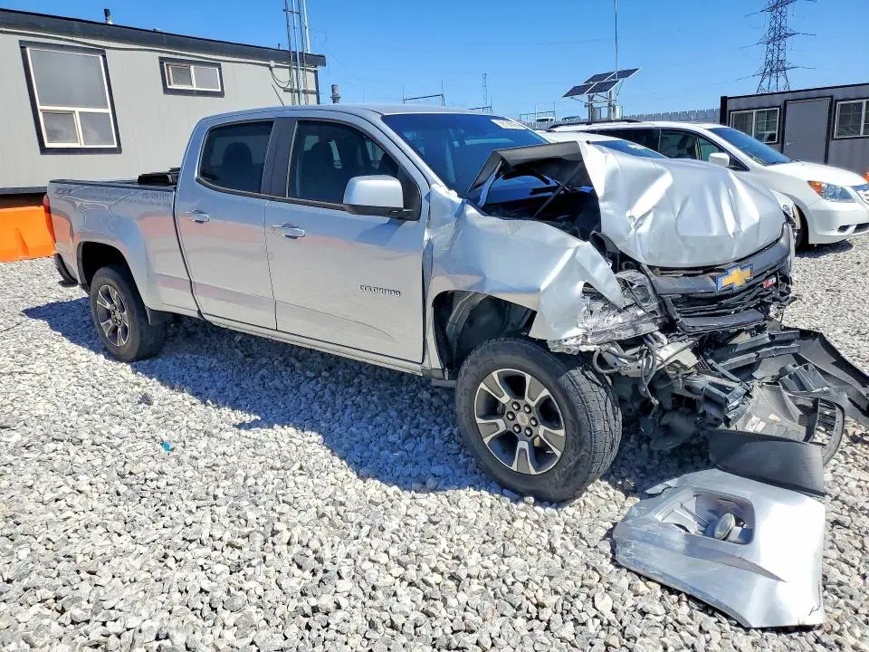 2015 Chevrolet Colorado VIN 1GCGTCE39F1153831 фото 4