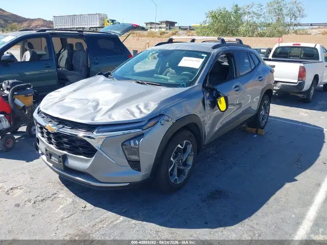2025 Chevrolet Trax Fwd Lt VIN KL77LHEP5SC020558 фото 2