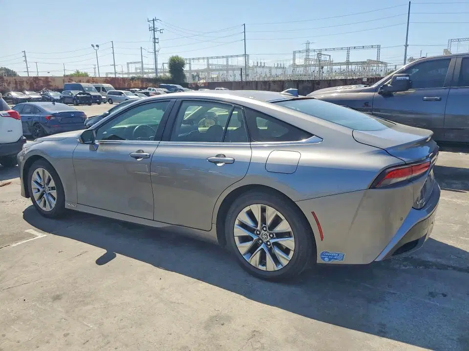 2021 Toyota Mirai VIN JTDAAAAA1MA001804 фото 2