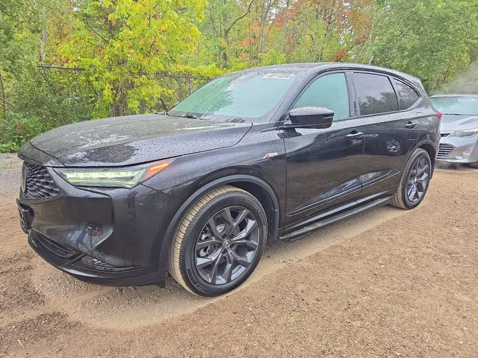 5J8YE1H08PL801977 — 2023 Acura MDX, MINOR DENT/SCRATCHES, фото до ремонта