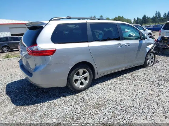 2017 Toyota Sienna Le 8 Passenger VIN 5TDKZ3DC3HS840514 фото 4