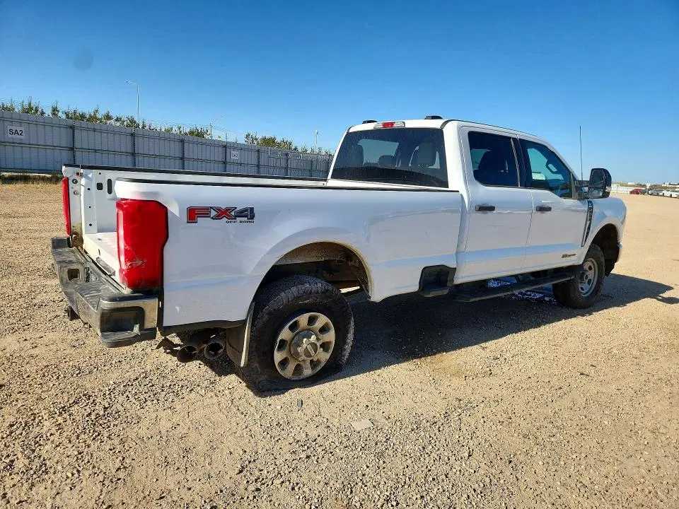 2024 FORD F350 VIN 1FT8W3BT7REE84341 фото 3
