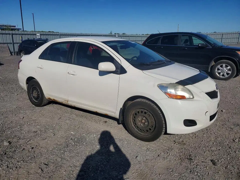 2010 TOYOTA YARIS VIN JTDBT4K31A1387541 фото 4