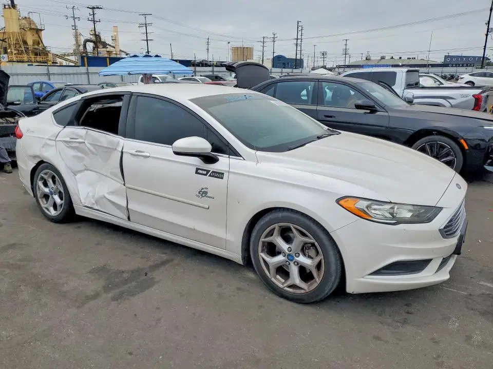 2017 Ford Fusion VIN 3FA6P0HD1HR299626 фото 4