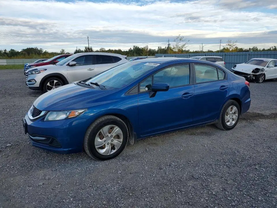 2HGFB2F42EH032351 — 2014 Honda Civic, MINOR DENT/SCRATCHES, фото до ремонта