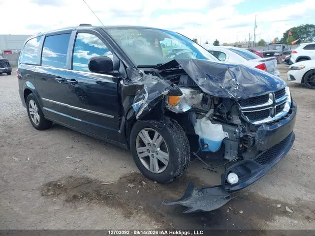 2C4RDGDGXHR741737 — 2017 Dodge Grand Caravan Crew, Front, фото до ремонта