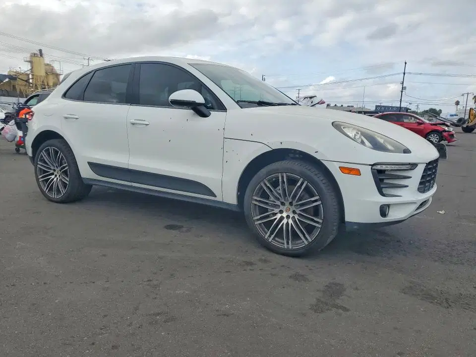 2017 Porsche Macan VIN WP1AB2A57HLB10296 фото 4