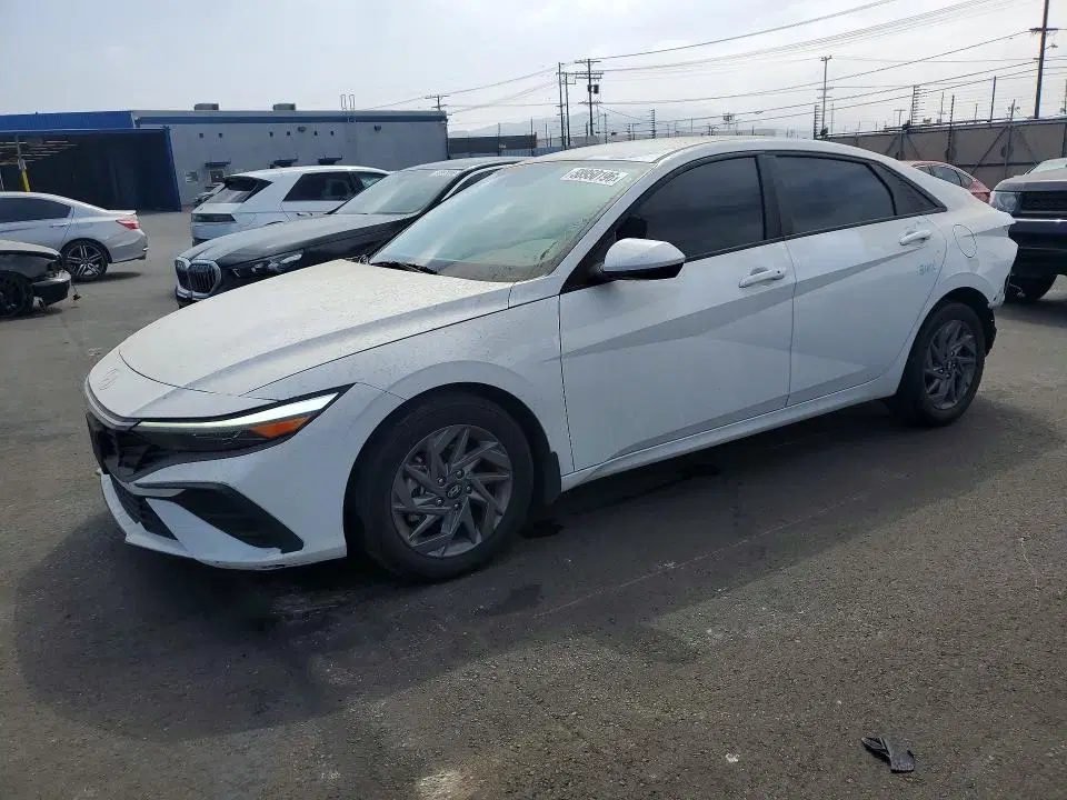 KMHLM4DJ1RU115980 — 2024 Hyundai Elantra, Rear End, фото до ремонта