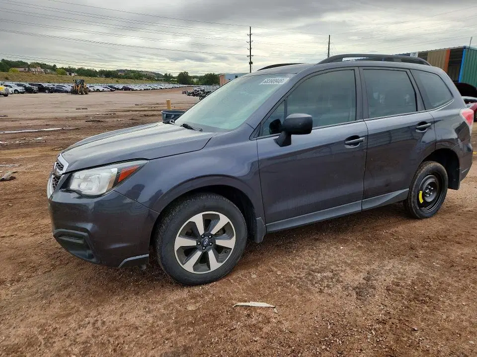 JF2SJABC7JH596182 — 2018 Subaru Forester, HAIL, фото до ремонта