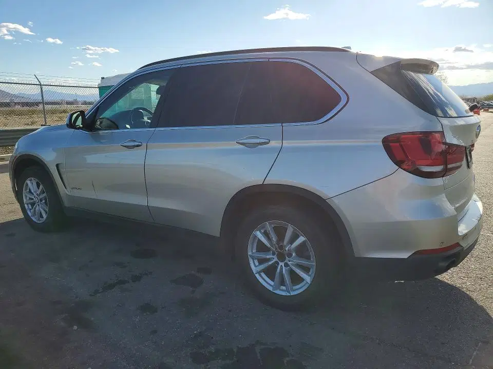 2014 BMW X5 VIN 5UXKR2C50E0H33935 фото 2