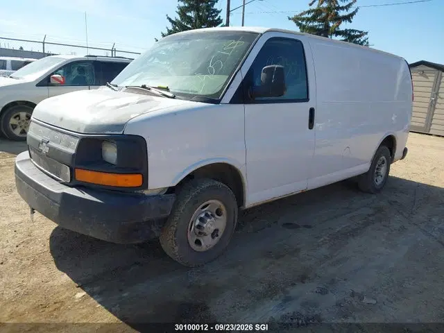 2015 Chevrolet Express G2500 VIN 1GCWGFCF4F1240518 фото 2