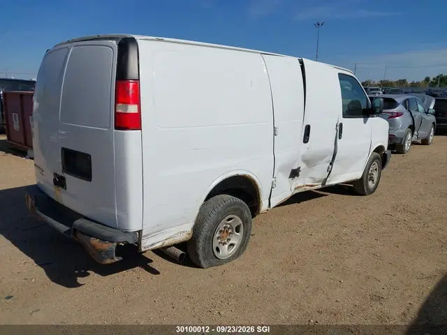 2015 Chevrolet Express G2500 VIN 1GCWGFCF4F1240518 фото 4