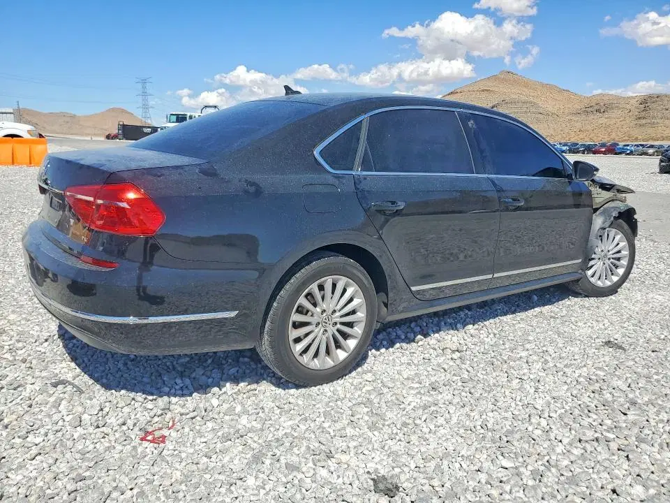 2016 Volkswagen Passat VIN 1VWBT7A33GC064587 фото 3