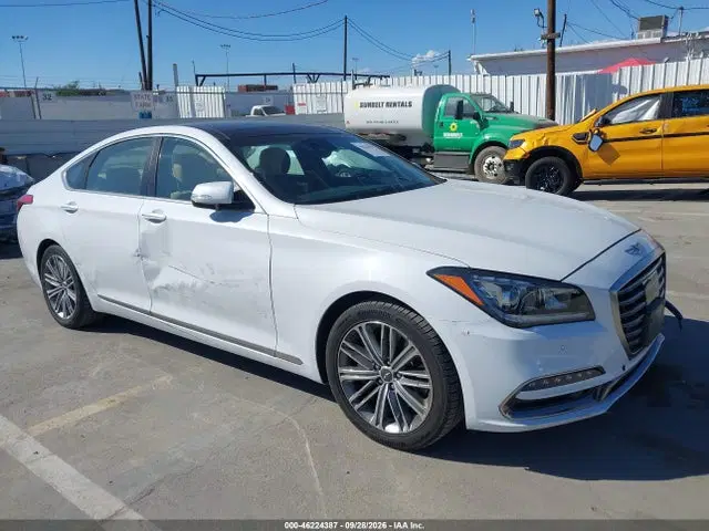 KMHGN4JE9JU216162 — 2018 Genesis G80 3.8, Left Front, фото до ремонта
