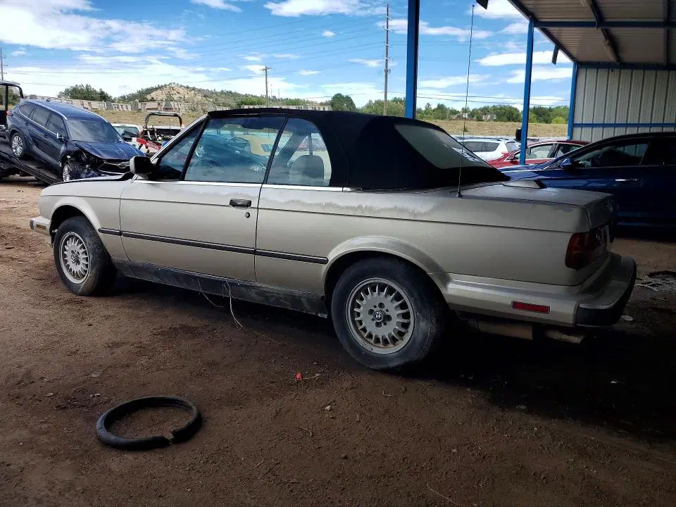 1987 BMW 325 VIN WBABB2303H1943660 фото 2