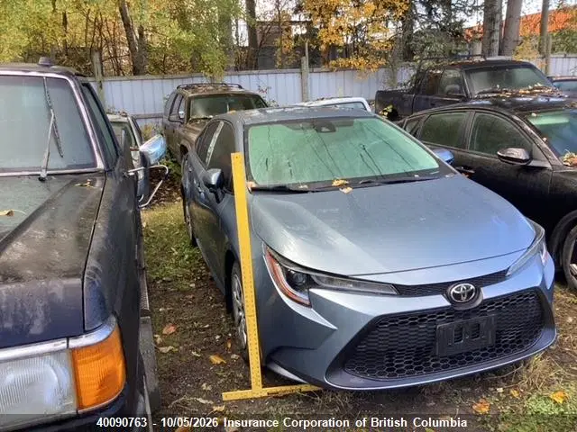 5YFBPRBE9LP017603 — 2020 Toyota Corolla LE, Rear, фото до ремонта