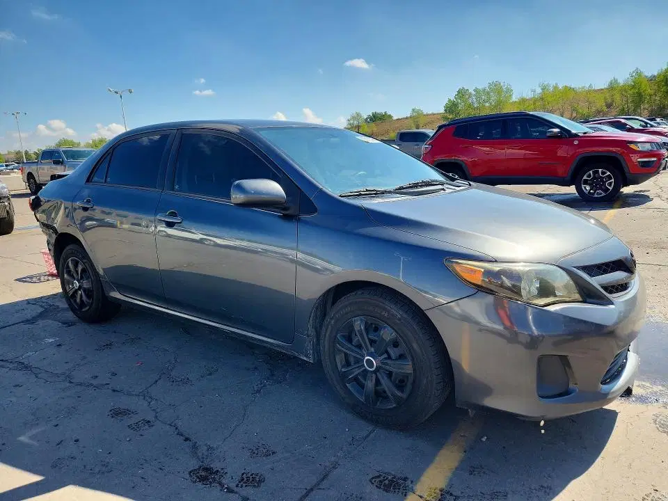 2011 TOYOTA COROLLA VIN 2T1BU4EE3BC739462 фото 4