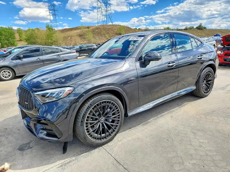 W1NKJ8HB2TF567508 — 2026 Mercedes-Benz GLC Coupe, Боковая часть, фото до ремонта