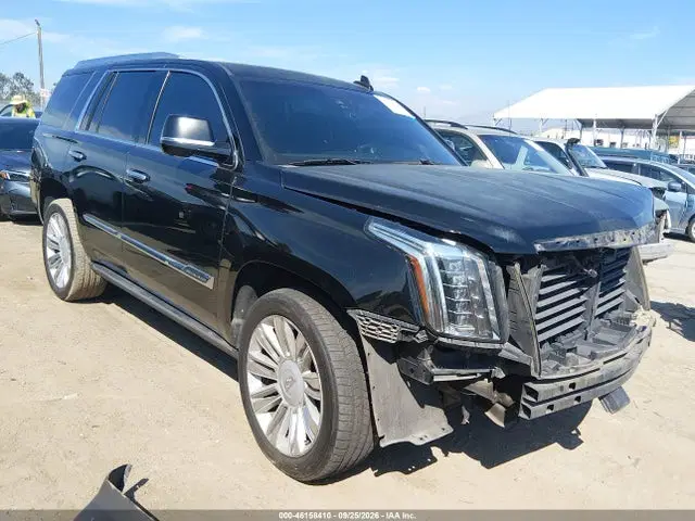 1GYS4PKJ5FR682447 — 2015 Cadillac Escalade PLATINUM, Front End, фото до ремонта