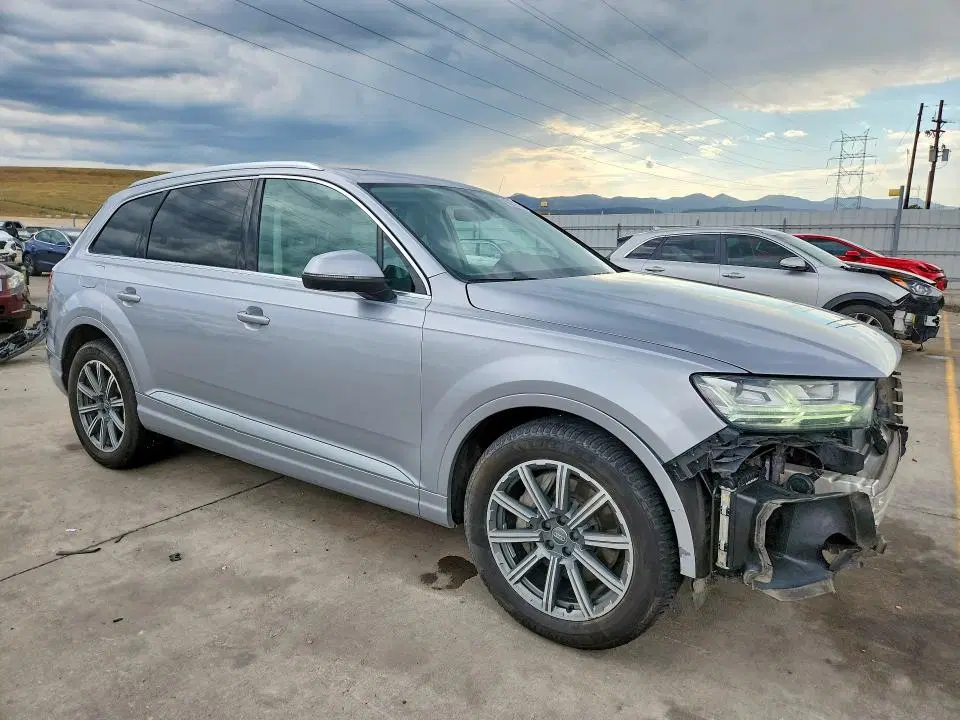 2018 AUDI Q7 VIN WA1LAAF75JD028790 фото 4