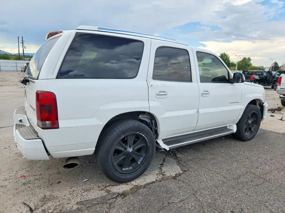 2002 CADILLAC ESCALADE VIN 1GYEK63N32R114352 фото 3