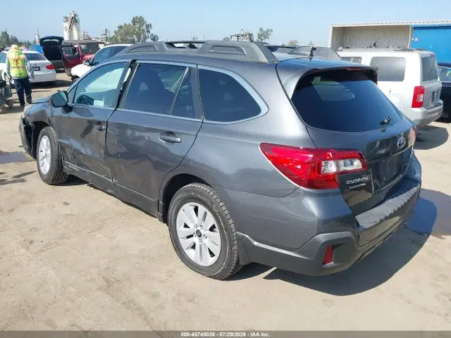 2019 Subaru Outback 2.5i Premium VIN 4S4BSAFC4K3389832 фото 3