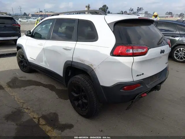 2014 Jeep Cherokee Trailhawk VIN 1C4PJMBB5EW317391 фото 3