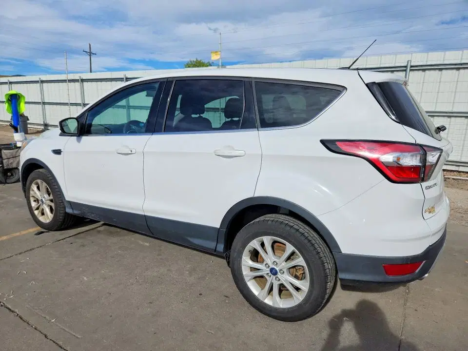 2017 FORD ESCAPE VIN 1FMCU9GD9HUC34474 фото 2