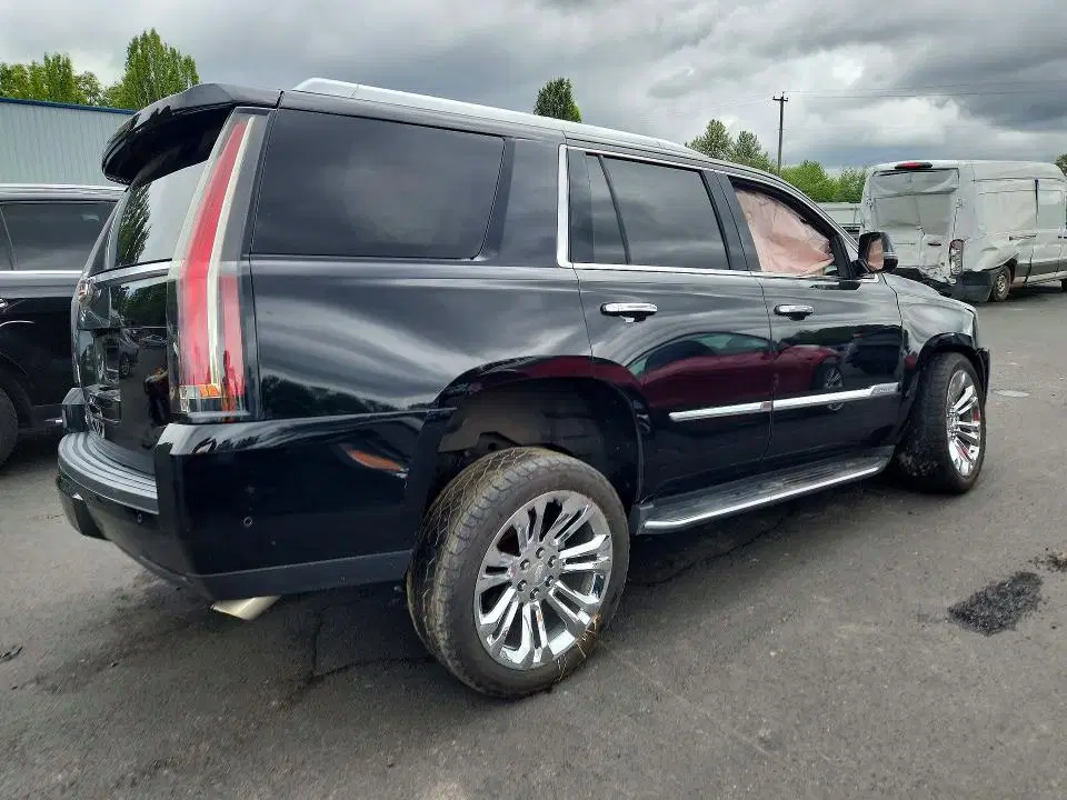 2017 Cadillac Escalade VIN 1GYS4CKJ9HR114388 фото 3