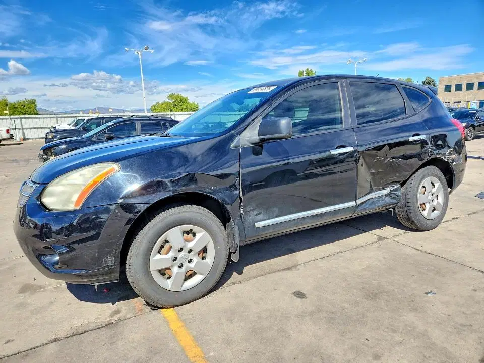JN8AS5MV2CW363939 — 2012 Nissan Rogue, Боковая часть (Side), фото до ремонта