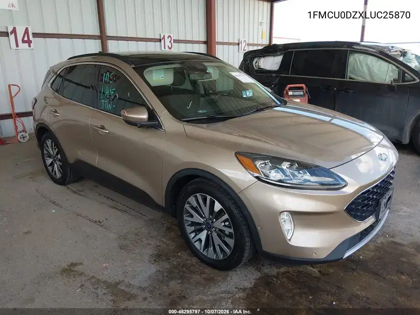 1FMCU0DZXLUC25870 — 2020 Ford Escape, задняя часть, фото до ремонта